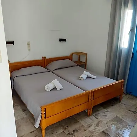 Hotel Manolis Vathys *